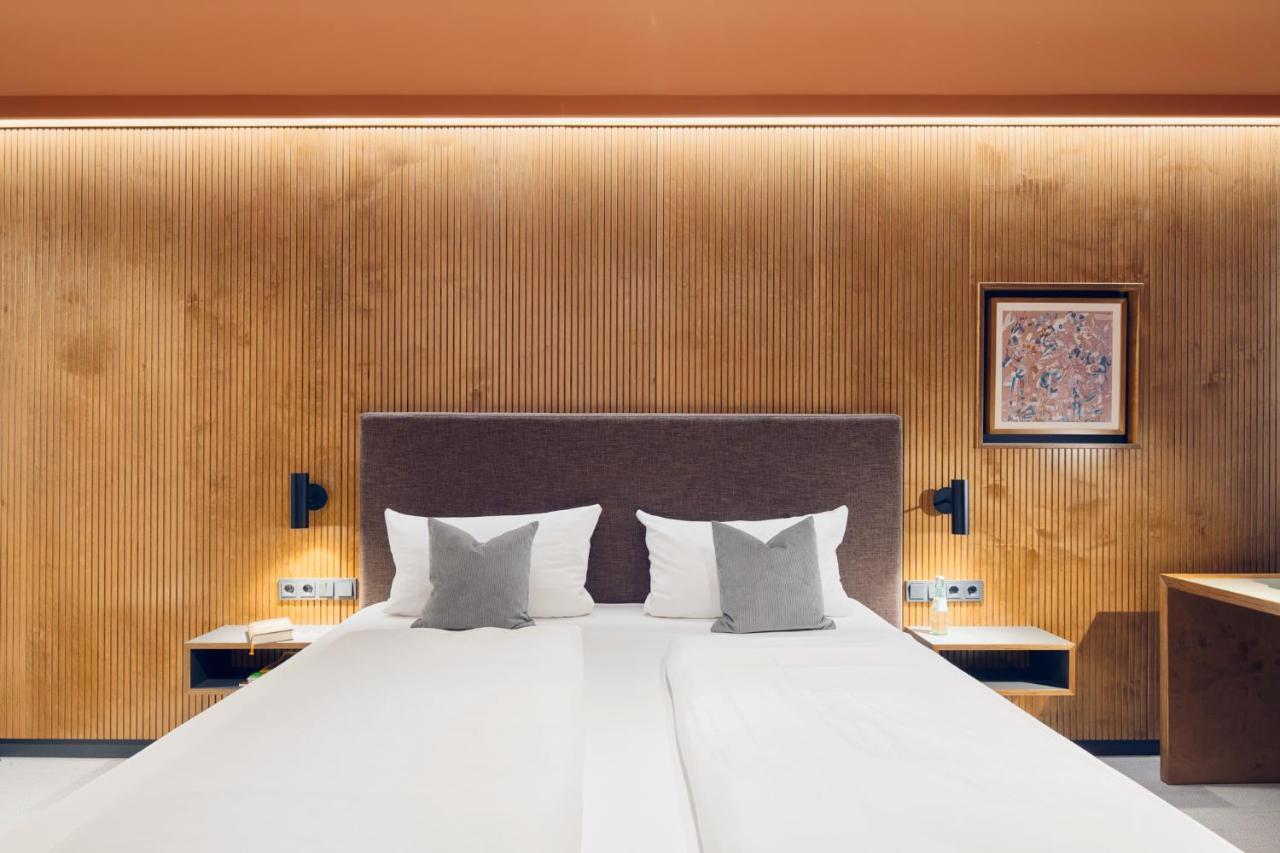 อาร์ต โฮเทล ทูชอลสกี Hotel โบคุห์ม ภายนอก รูปภาพ