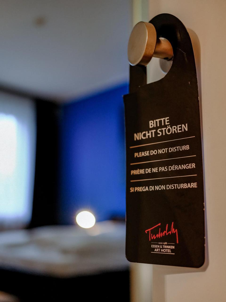 อาร์ต โฮเทล ทูชอลสกี Hotel โบคุห์ม ภายนอก รูปภาพ